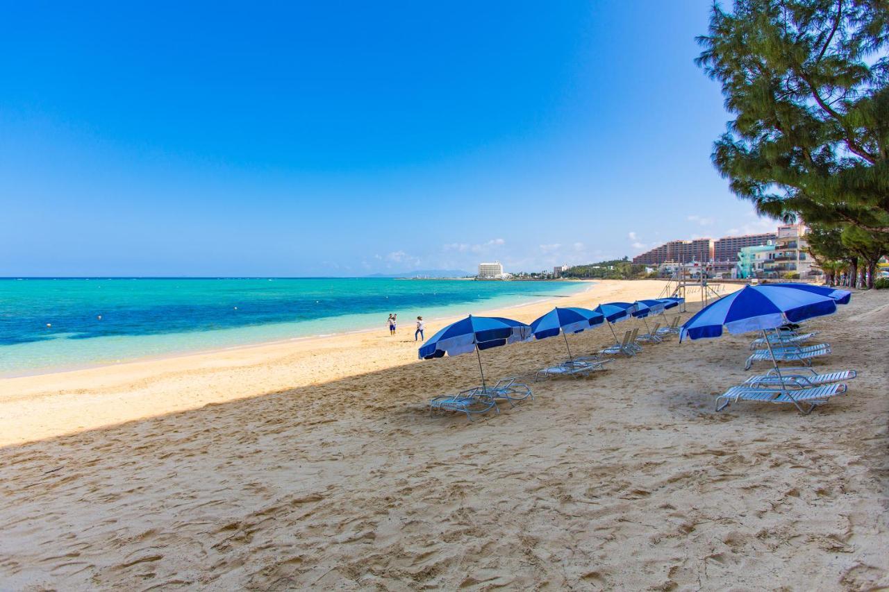 Resort 海まで徒歩1分 沖縄でも珍しい絶景ホテル 贅沢プライベートビーチ付き ビーチルーム 3*